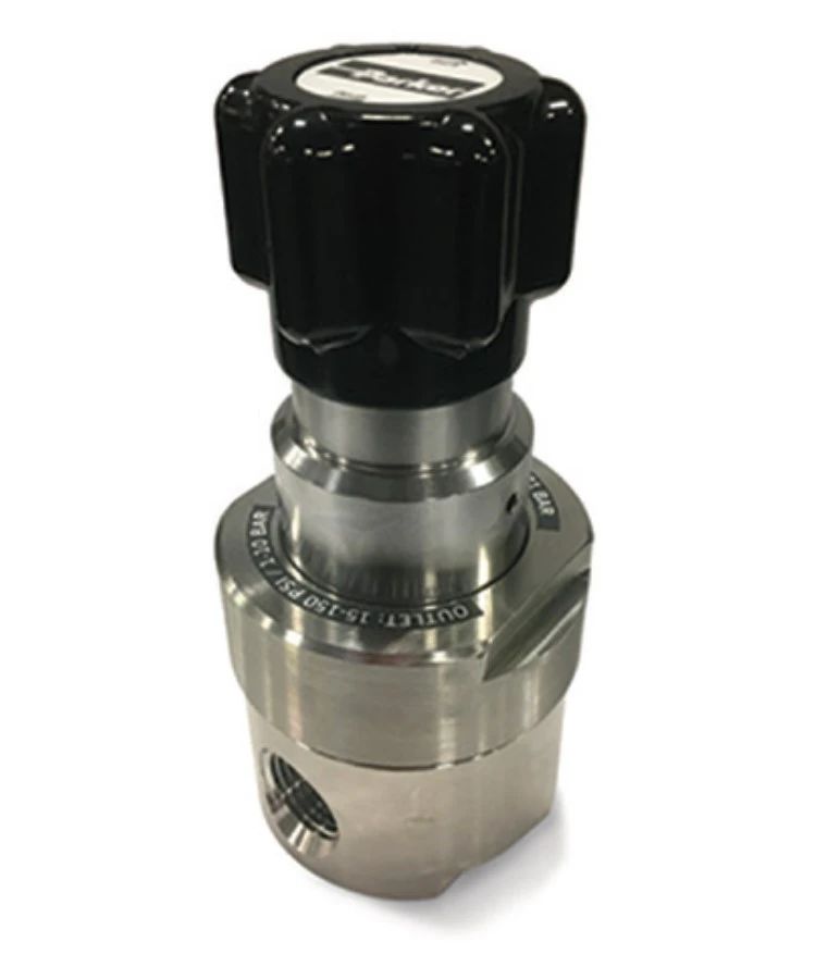 FR1000 系列在半導(dǎo)體和其他清潔的天然氣輸送超高純度的調(diào)節(jié)過程， 低到中等流量，這個系列的閥門在閥歧管箱，煤氣柜，和其他半導(dǎo)體制造等行業(yè)非常廣泛的應(yīng)用。